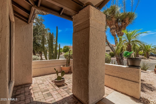 1549 N La Rosa Dr, Tempe, AZ 85288 - view of patio / terrace