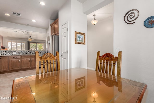 dining area with light tile patterned flooring, ceiling fan, visible vents, and recessed lighting