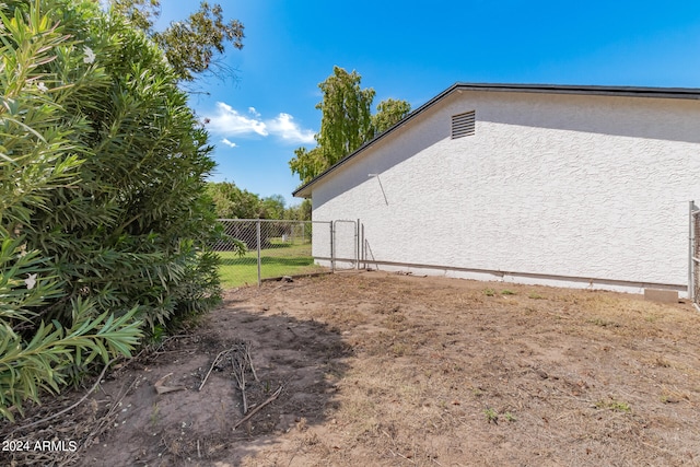 view of property exterior