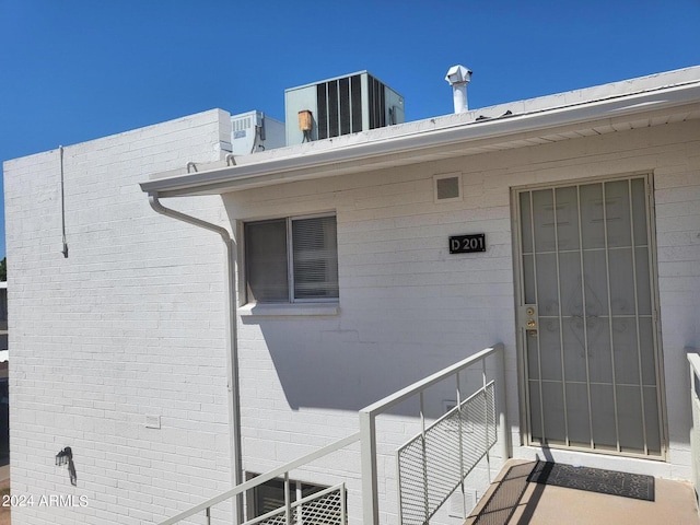 view of property entrance