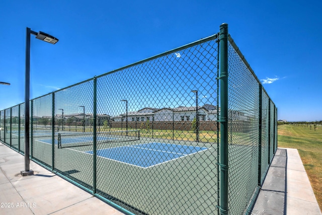 3072 E Appaloosa Rd, Gilbert, AZ 85296 - view of sport court with fence
