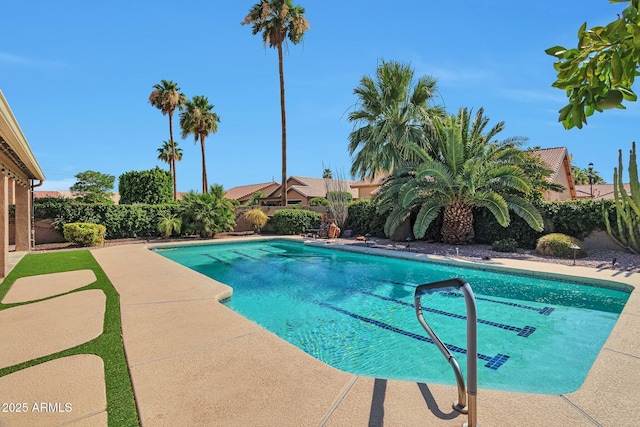 2984 N 152nd Dr, Goodyear, AZ 85395 - view of swimming pool featuring a fenced backyard and a patio area