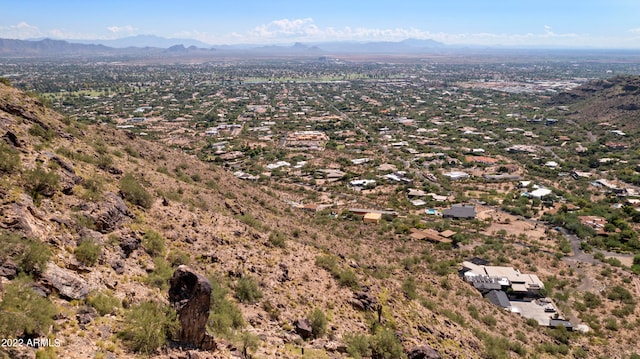 Listing photo 2 for 5744 E Cheney Dr Unit 17, Paradise Valley AZ 85253