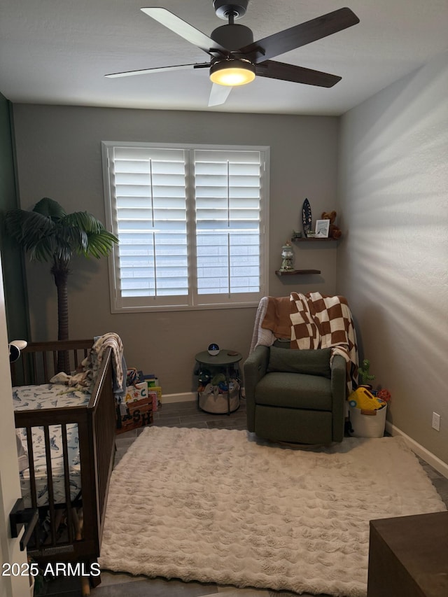 bedroom with ceiling fan