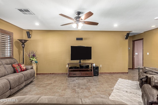 living area featuring a ceiling fan, recessed lighting, visible vents, and baseboards