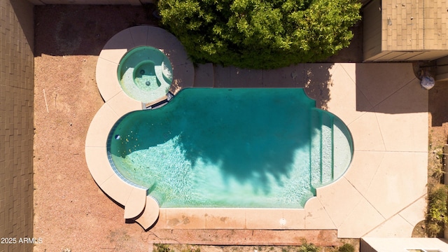 2109 W Wildhorse Dr, Chandler, AZ 85286 - view of swimming pool