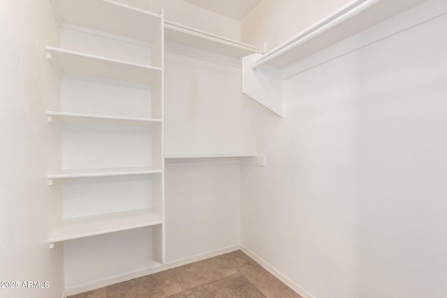 5439 W Sands Rd, Glendale, AZ 85301 - view of spacious closet