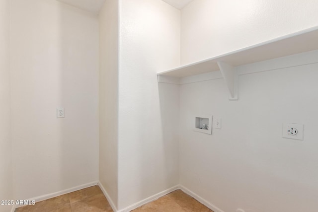5439 W Sands Rd, Glendale, AZ 85301 - laundry area featuring washer hookup, electric dryer hookup, and baseboards