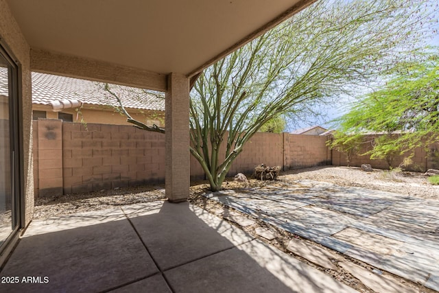 5439 W Sands Rd, Glendale, AZ 85301 - view of patio with a fenced backyard