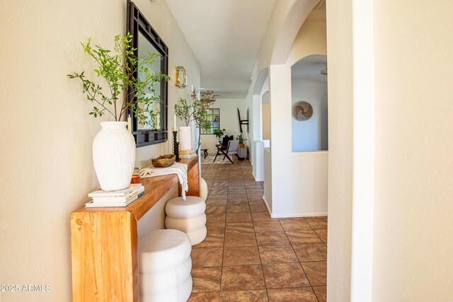 4386 E Mine Shaft Rd, San Tan Valley, AZ 85143 - corridor featuring arched walkways