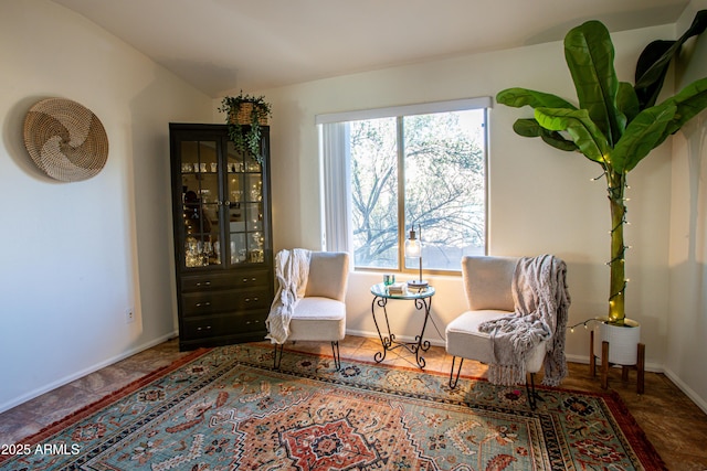 4386 E Mine Shaft Rd, San Tan Valley, AZ 85143 - sitting room with baseboards