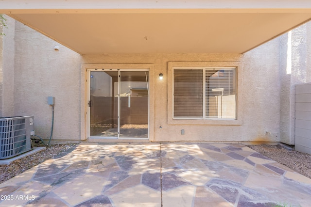 16021 N 30th St Unit 122, Phoenix, AZ 85032 - view of patio featuring central AC