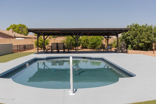 5102 W Whispering Wind Dr, Glendale, AZ 85310 - view of pool with a patio area and outdoor dining space