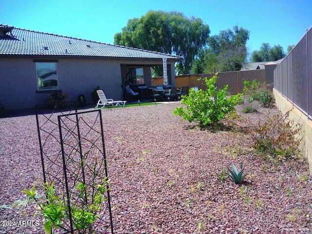 view of yard with a patio