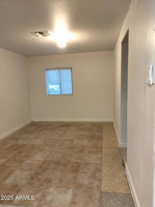 6706 N 54th Dr, Glendale, AZ 85301 - view of unfurnished room