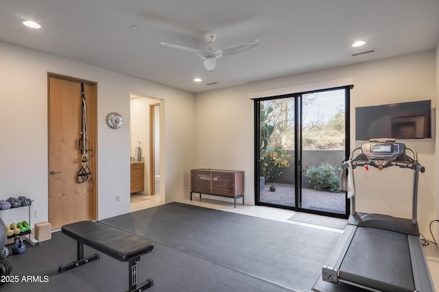 exercise room featuring ceiling fan