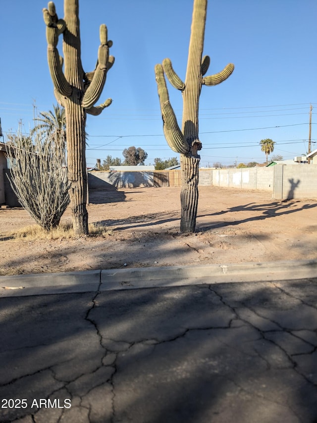 Listing photo 2 for 1130 E 4th St Unit 14, Casa Grande AZ 85122