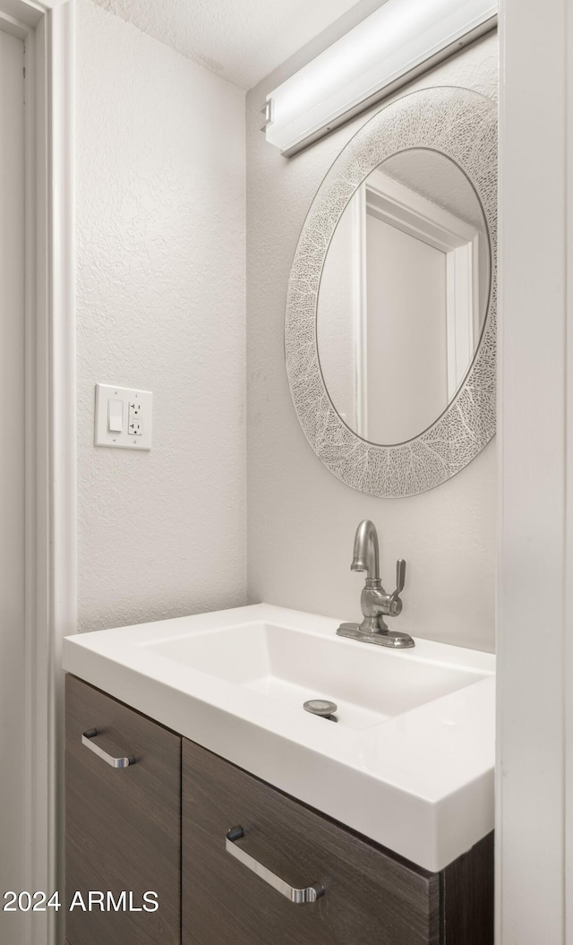 7012 N 22nd St, Phoenix, AZ 85020 - bathroom with vanity
