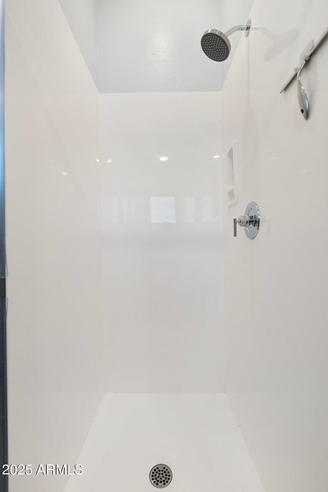 21134 W Minnezona Ave, Buckeye, AZ 85396 - bathroom view of a shower