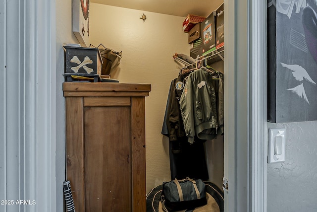 2125 W Central Ave, Coolidge, AZ 85128 - view of spacious closet