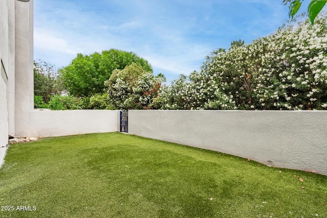 902 W Glendale Ave Unit 102, Phoenix, AZ 85021 - view of yard