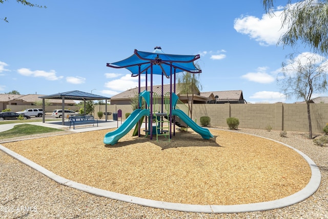 6338 W Raymond St, Phoenix, AZ 85043 - community playground with fence and a gazebo