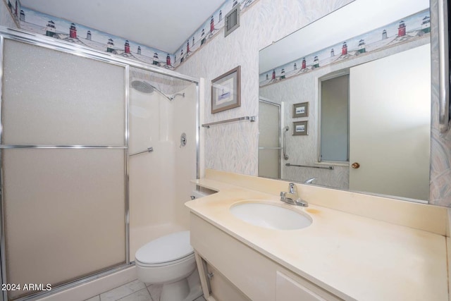 carpeted spare room with ceiling fan and a textured ceiling