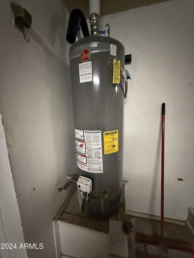 2429 E Alameda Dr, Tempe, AZ 85282 - utilities with gas water heater