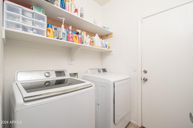 laundry room featuring independent washer and dryer