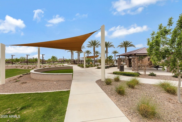 2968 E Tundra Ln, San Tan Valley, AZ 85143 - surrounding community with a gazebo and a lawn