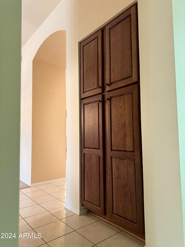 interior details with tile patterned floors