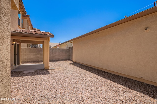 5113 E Greenway St E, Mesa, AZ 85205 - view of yard with a patio