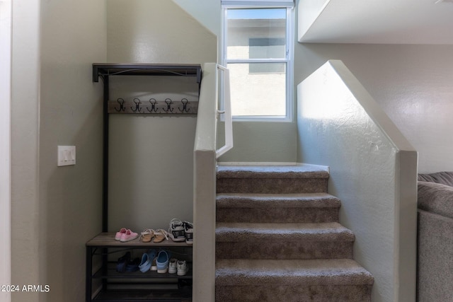 1706 W Coolidge Way, Coolidge, AZ 85128 - view of staircase