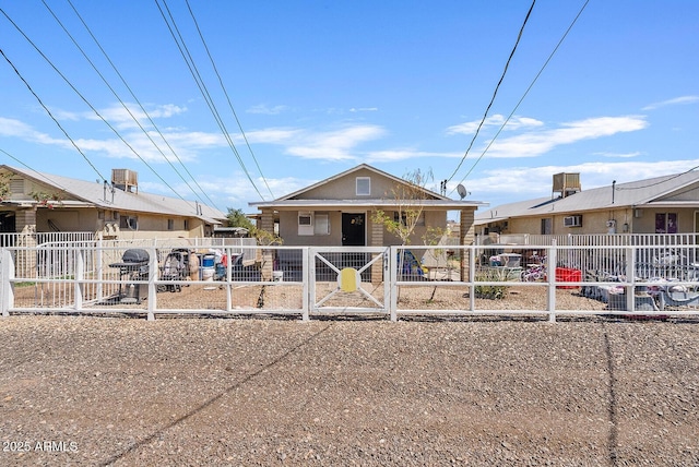 11507 N 79th Dr, Peoria, AZ 85345 - view of front of home with a fenced front yard