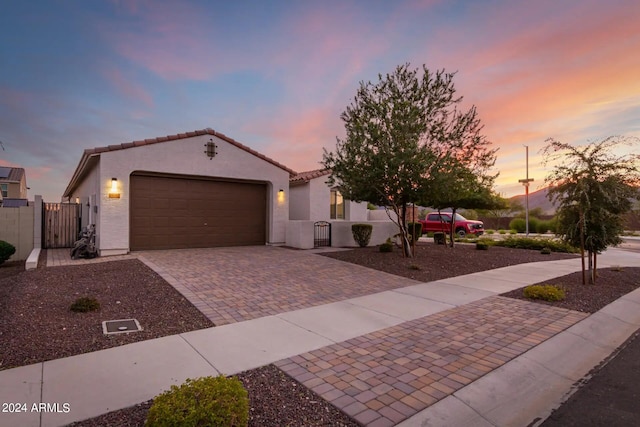 view of front facade featuring a garage