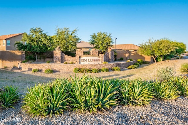 2678 S 172nd Dr, Goodyear, AZ 85338 - view of community sign