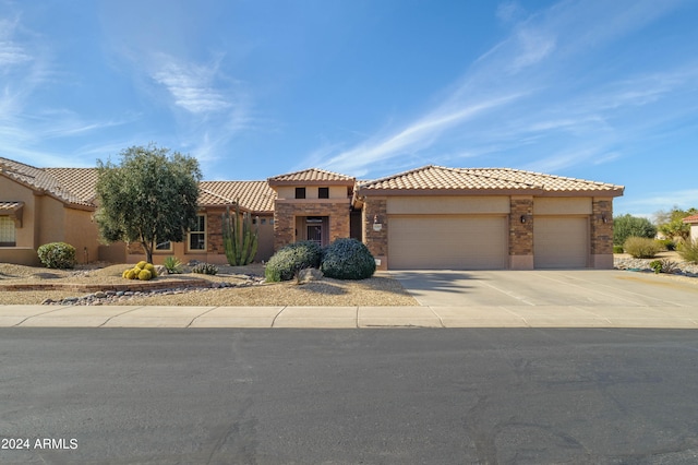 view of front facade with a garage