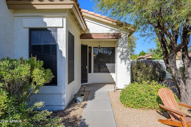 view of entrance to property