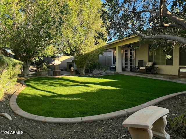 view of yard with a patio