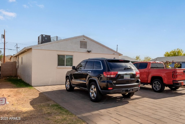 2747 E Wier Ave, Phoenix, AZ 85040 - view of side of home with fence and central AC