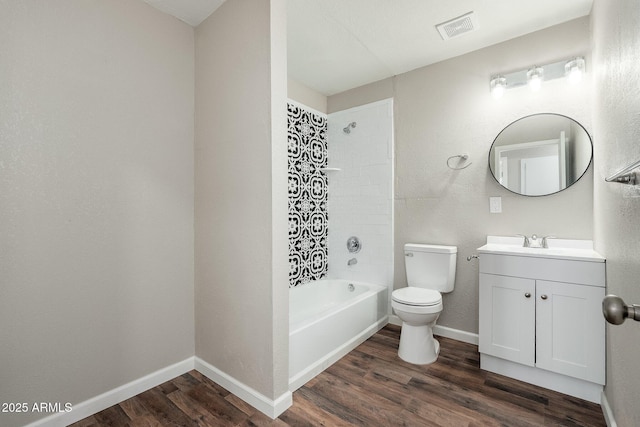 6223 W Earll Dr, Phoenix, AZ 85033 - full bath featuring vanity, wood finished floors, and bathtub / shower combination