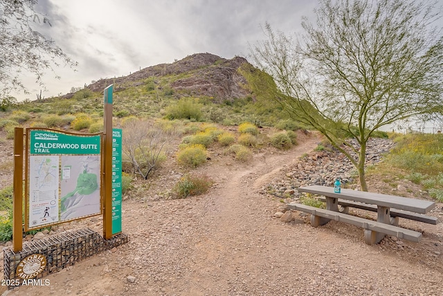 view of property's community with a mountain view