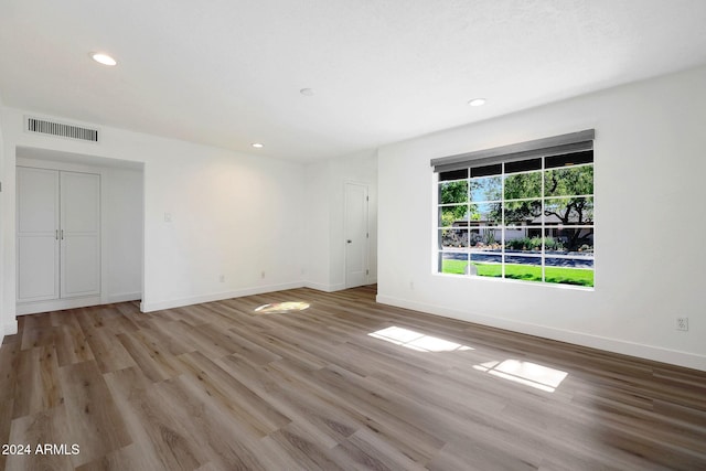 empty room featuring light hardwood / wood-style floors