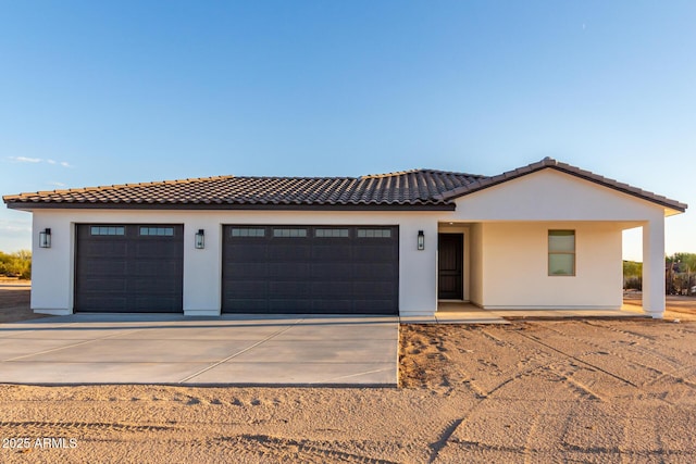 view of front of house with a garage