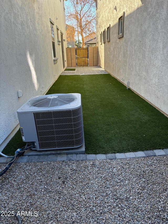 3480 E Sheffield Rd, Gilbert, AZ 85296 - view of yard featuring a gate