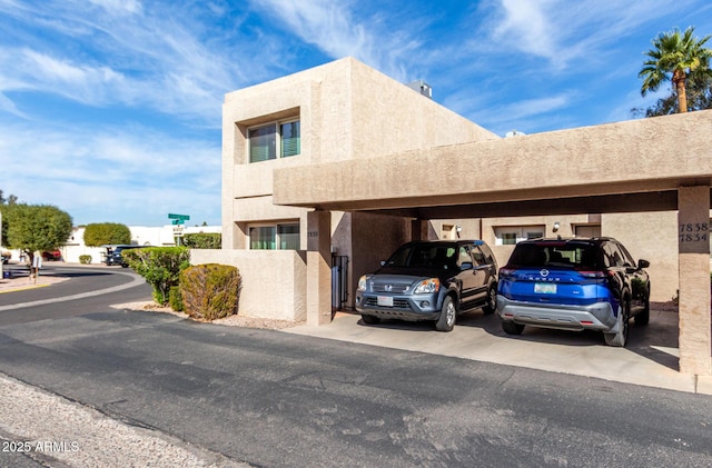 view of front of property