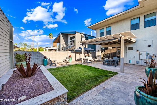306 W Culver St, Phoenix, AZ 85003 - view of yard featuring a patio area