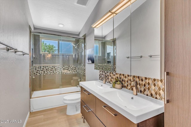 4402 E Barwick Dr, Cave Creek, AZ 85331 - bathroom with double vanity, tasteful backsplash, and bath / shower combo with glass door