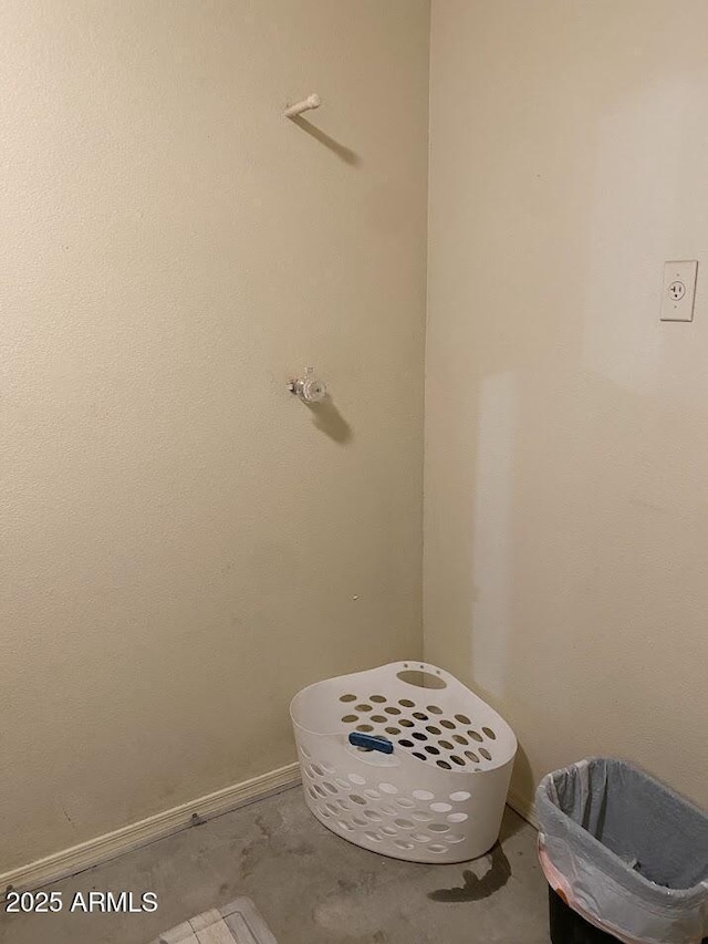 bathroom featuring baseboards