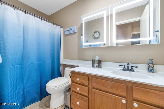15740 N 91st Dr, Peoria, AZ 85382 - bathroom featuring toilet, vanity, and curtained shower